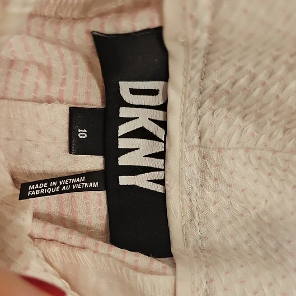DKNY Soft Pink Textured Blazer - Picture 7 of 9